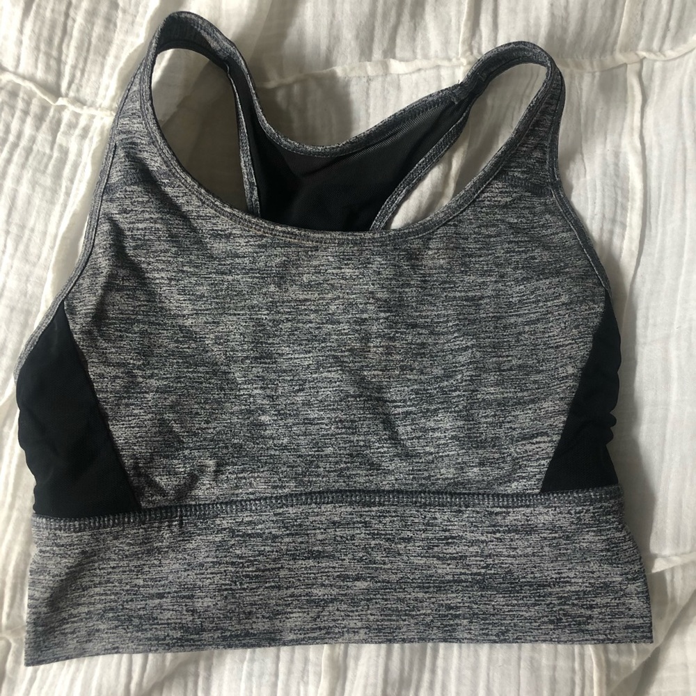 Sports bra